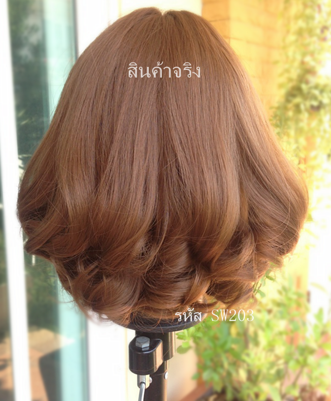 SW203 วิกผมหนังศรีษะกว้าง หน้าม้าซีทรู ผมสั้นดัดปลายลอน ทรงผมสวยมากๆตามงานถ่ายจริงคะ หนังศรีษะเหมือนจริงม๊ากๆ รับรองใส่เนียนมากคะ คอนเฟิมจ้า เส้นผมนุ่ม เส้นไม่มีความเงา ( ทรงผมเเละเส้นผมเหมือนจริงเกือบ 100% )