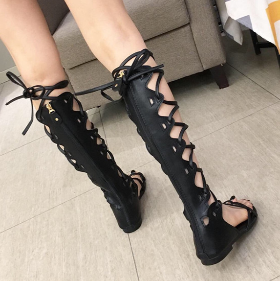 รองเท้าส้นเตี้ยสไตล์แกดิแอเตอร์สีดำ/ทอง ไซต์ 35-41