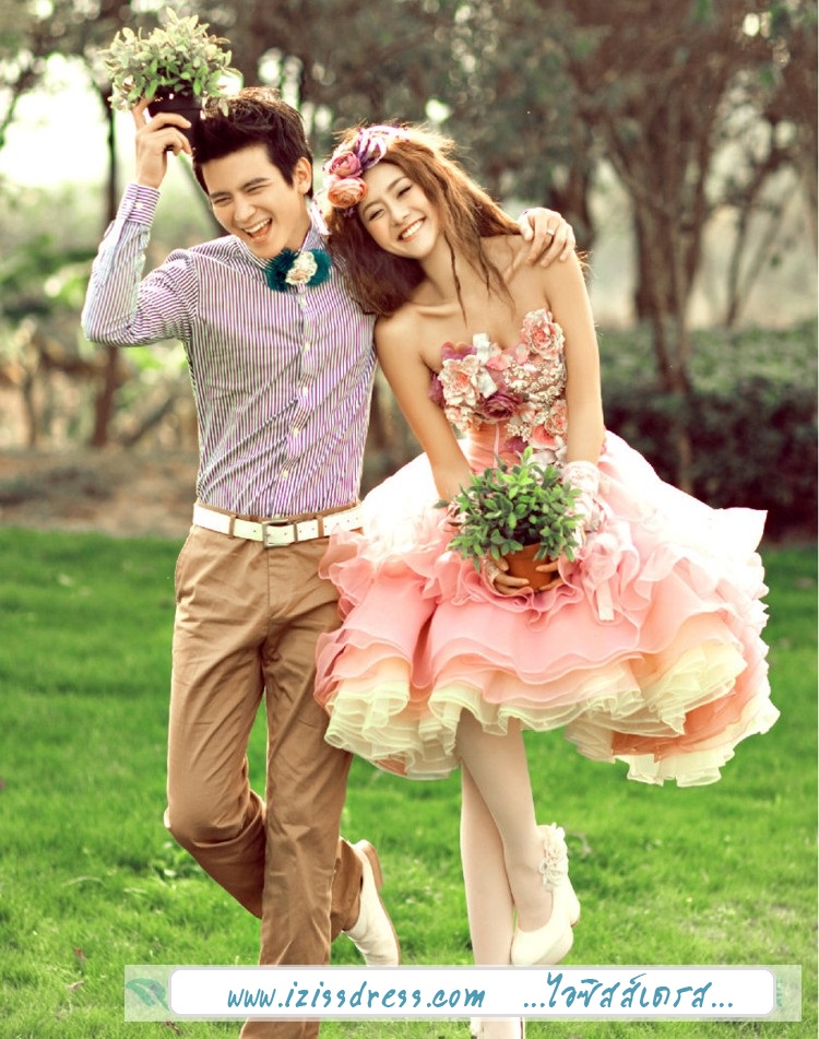 ***พร้อมส่งทั้งเซ็ท*** ชุดคู่ถ่ายพรีเวดดิ้ง (prewedding dress) & ชุดแต่งงานแฟนซี (Fancy wedding dress)ชายหญิง สไตล์ colorful "ธีมสีชมพู-เหลือง""