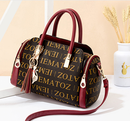 กระเป๋าแฟชั่นผู้หญิงสะพายข้าง 4 สี แดง/ดำ/ม่วง/น้ำตาล