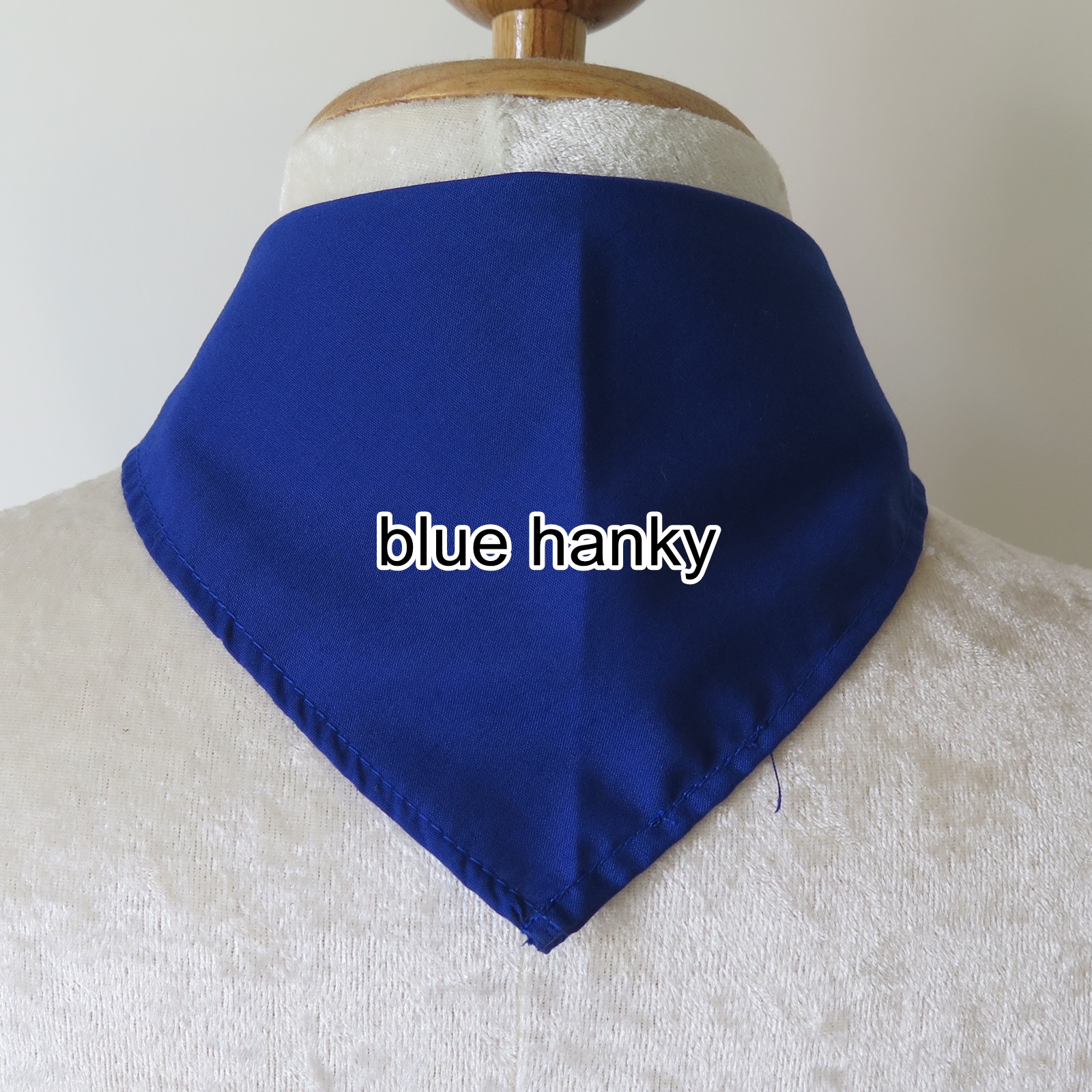 30ผืน สีน้ำเงิน สามเหลี่ยม120ซม ลูกเสือ