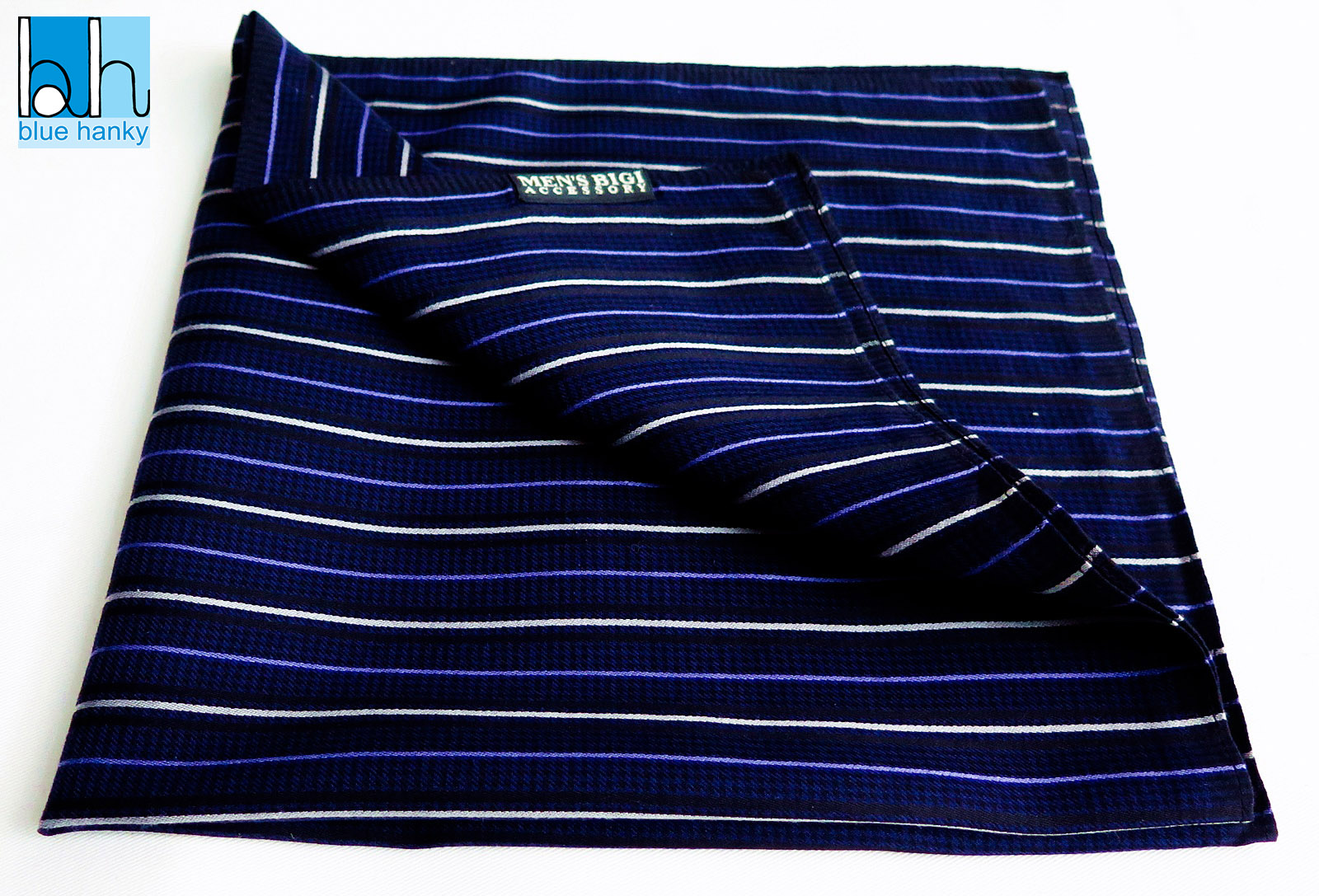 #112 18" MEN'S BIGI ACCESSORY ผ้าเช็ดหน้ามือ2 สภาพดี ผ้าเช็ดหน้าผืนใหญ่