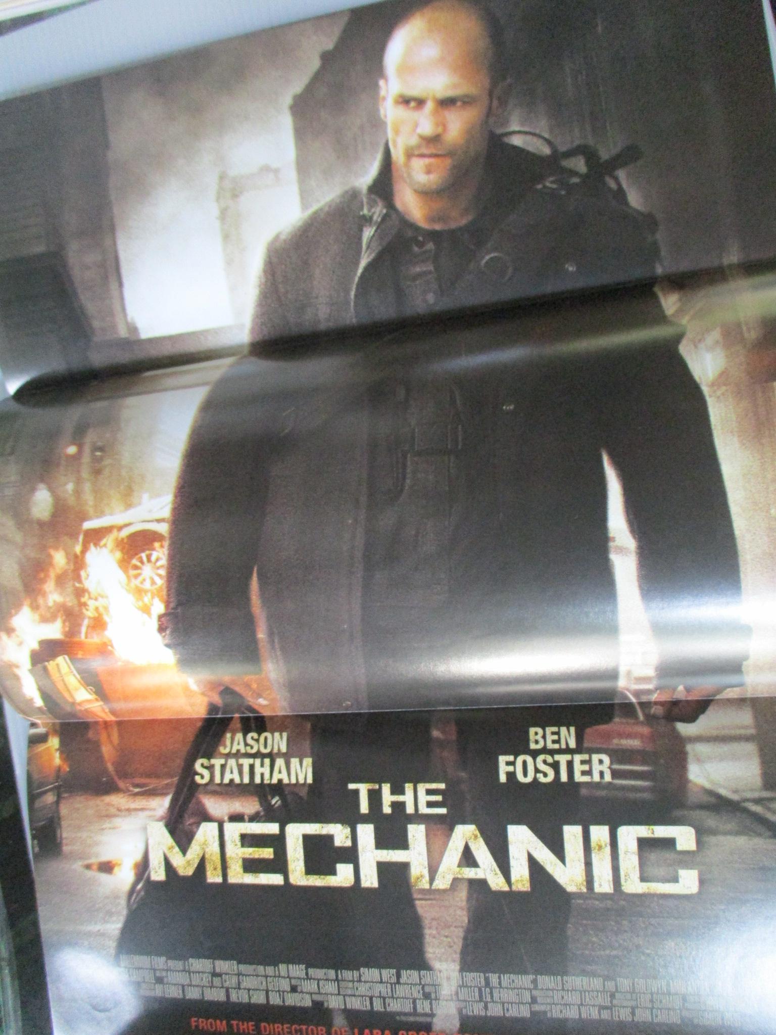 นิตยสารSTARPICS สตาร์พิค SP.795 ปี2554 ปก SUCKER PUNCH มีโปสเตอร์ในเล่ม