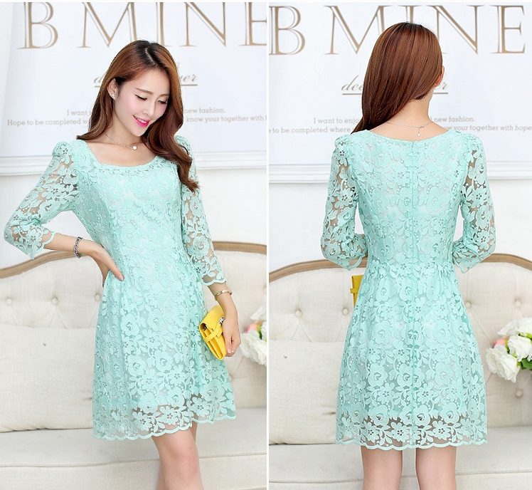 **หมดค่ะ**เดรสผ้าลูกไม้ลายดอกไม้สีเขียวมิ้นท์ แขนสี่ส่วน เข้ารูปช่วงเอว กระโปรงทรงเอเล็กๆๆ ซิบด้านหลังลำตัว มีซับใน น่ารักมากค่ะ