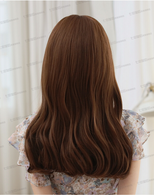 C1128 วิกผมลอนปลายระดับหน้าอก เเสกกลางมีหนังศรีษะ ผมม้า