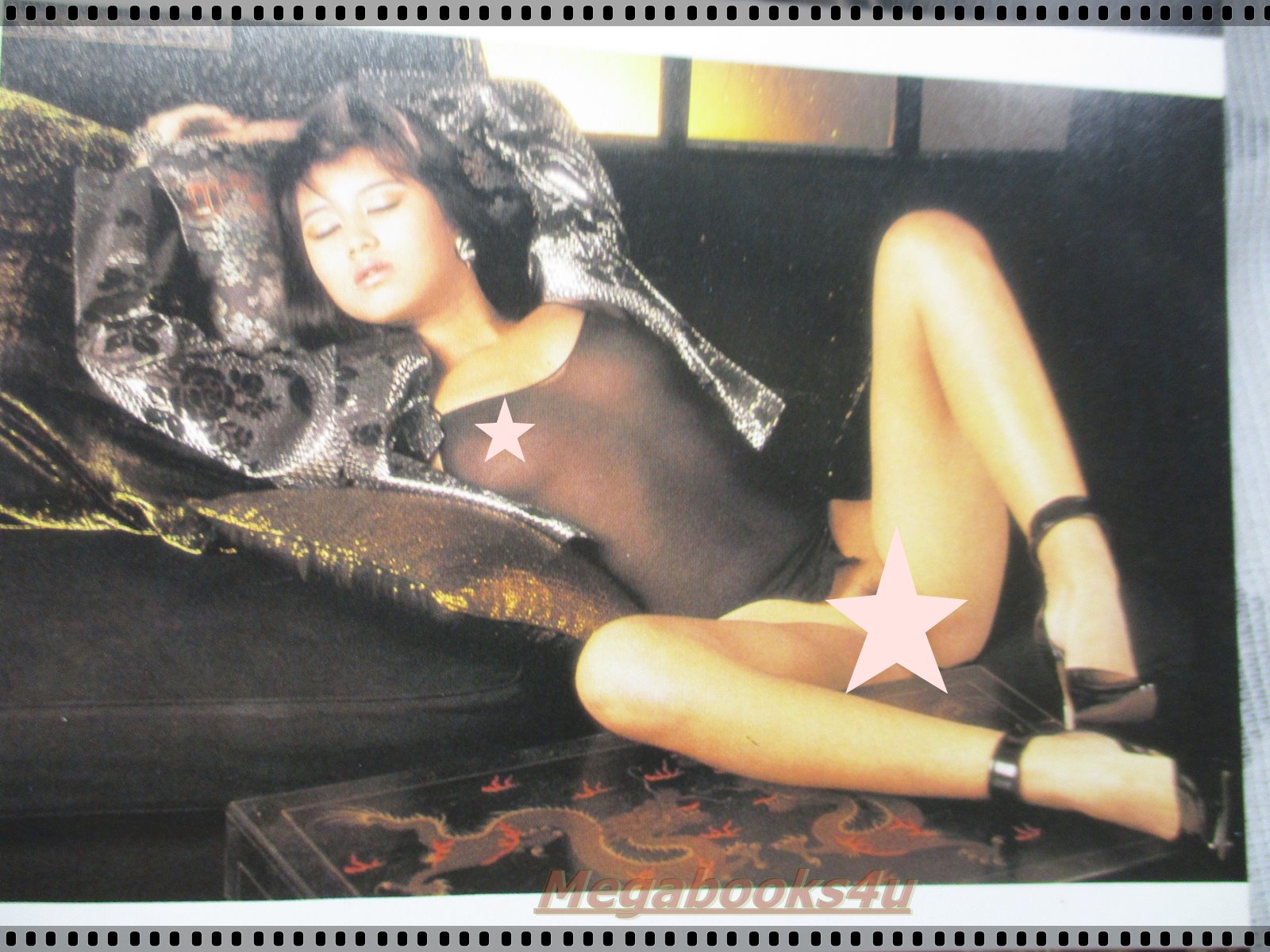 นิตยสารPENTHOUSE HONG KONK MAR 1988 นางแบบถ่ายภาพโดย ธีรพงศ์ และ สุนทร