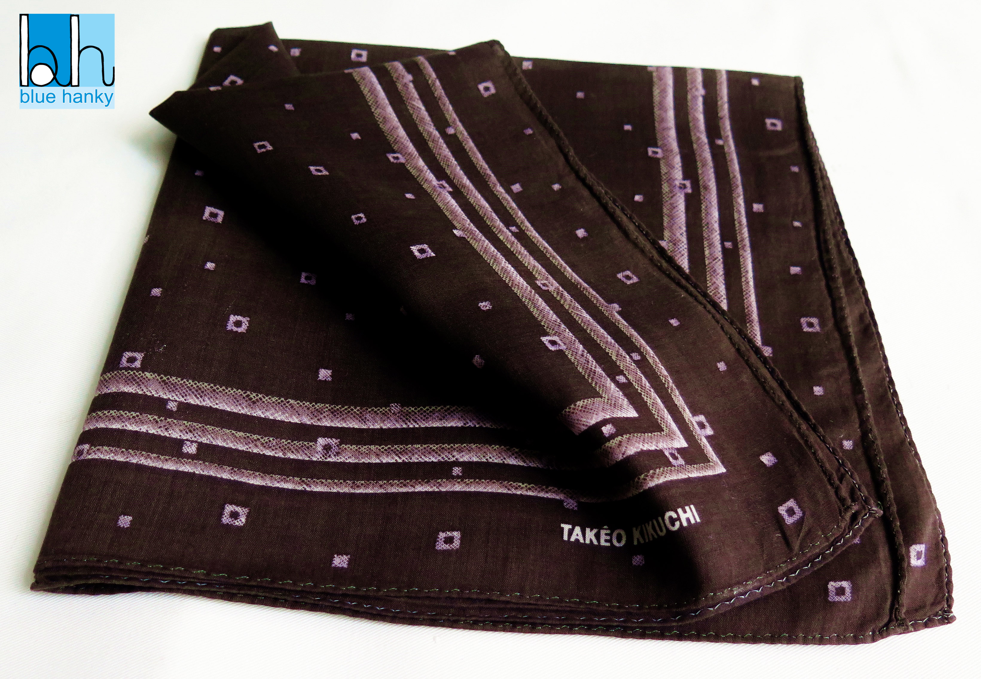 #111 18" TAKEO KIKUCHI ผ้าเช็ดหน้ามือ2 สภาพดี ผ้าเช็ดหน้าผืนใหญ่