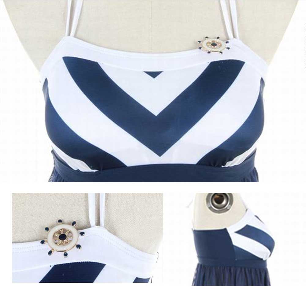 **พร้อมส่ง**ชุดว่ายน้ำวันพีชสีน้ำเงินกรมท่า two-pieces บิกินี่่+เสื้อผูกโบว์ด้านหลังดีเทลใช้ลายทางตัดกันเป็นทรงสามเหลี่ยม ทำให้หุ่นผอมเพรียวดู sexy พร้อมเข็มกลัดรูปพวงมาลัยเรือ น่ารัก ไม่โป๊คร้า สวยน่ารักเหมือนแบบค่ะ