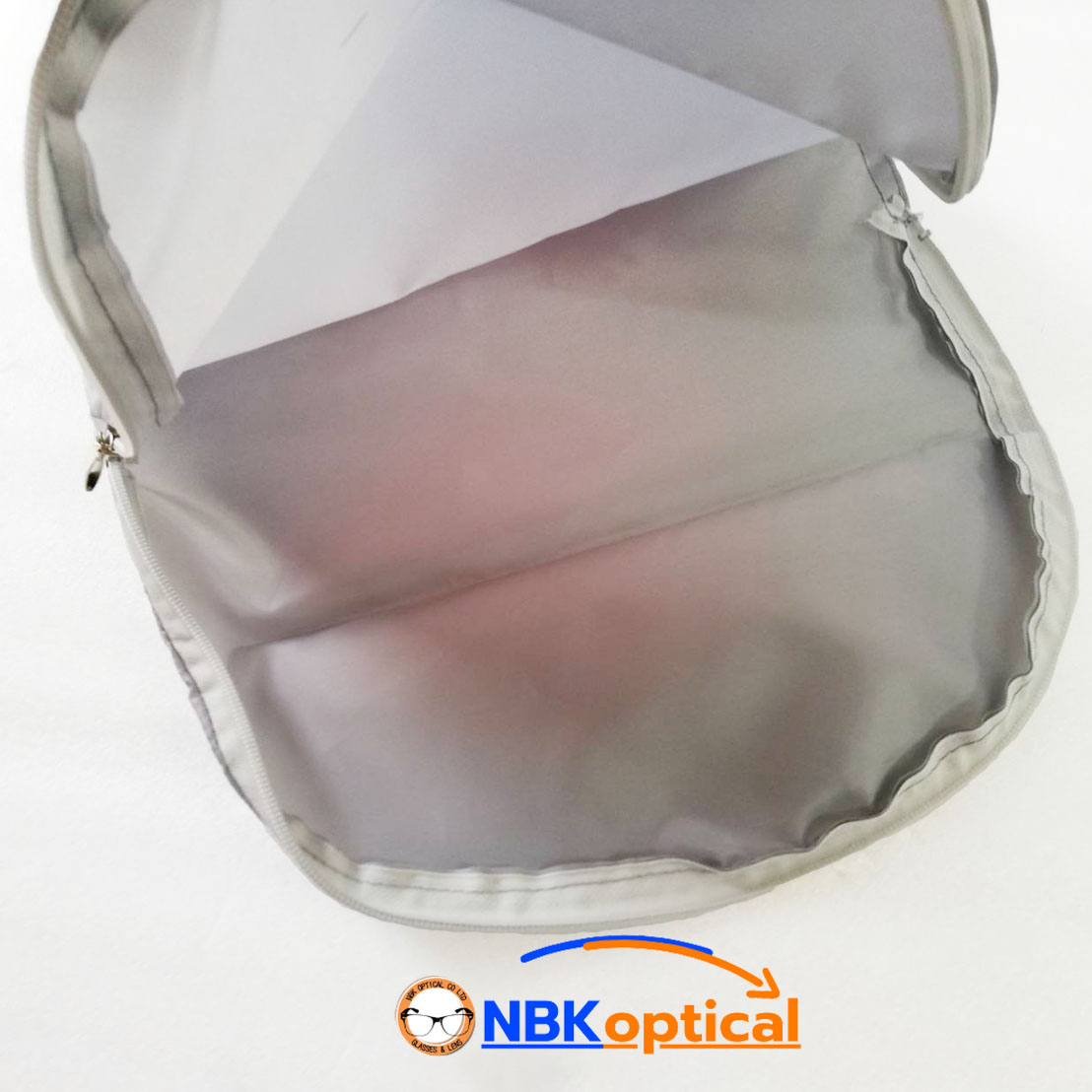 ผ้าคลุมโฟร์ล็อปเตอร์