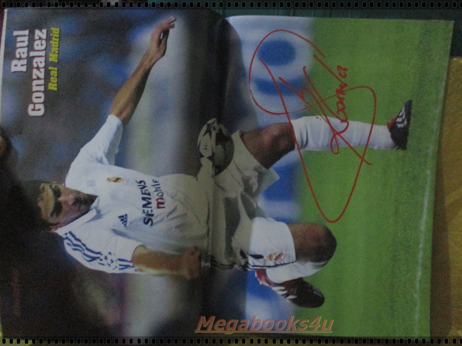 สตาร์ซอคเกอร์รายสัปดาห์ ฉบับที่1303 ปี2545