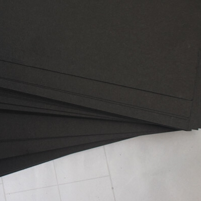 กระดาษสีดำ กระดาษ A4 สีดำ เนื้อกระดาษแกนดำ หนา 160 แกรม