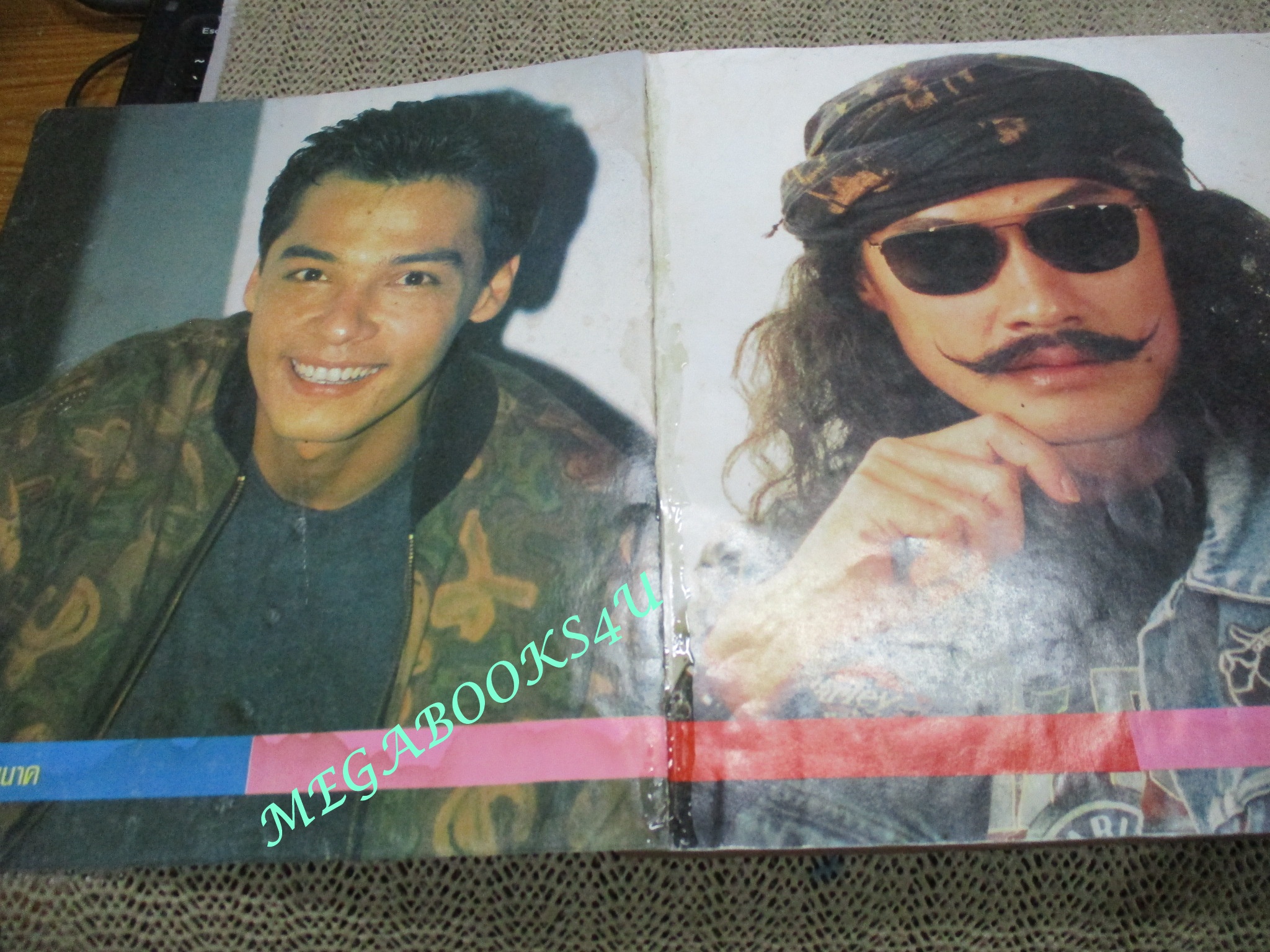 หนังสือเพลงพร้อมคอร์ดกีตาร์ รวมอัลบั้มสตริงฮิต ฉบับที่01 ปี2535 มีรูป แอ็ด คาราบาว เล็ก คาราบาว ปู พงษ์สิทธิ์ สภาพปานกลาง กระดาษมีร่องรอยติดกันถลอก เปิดได้ทุกหน้า