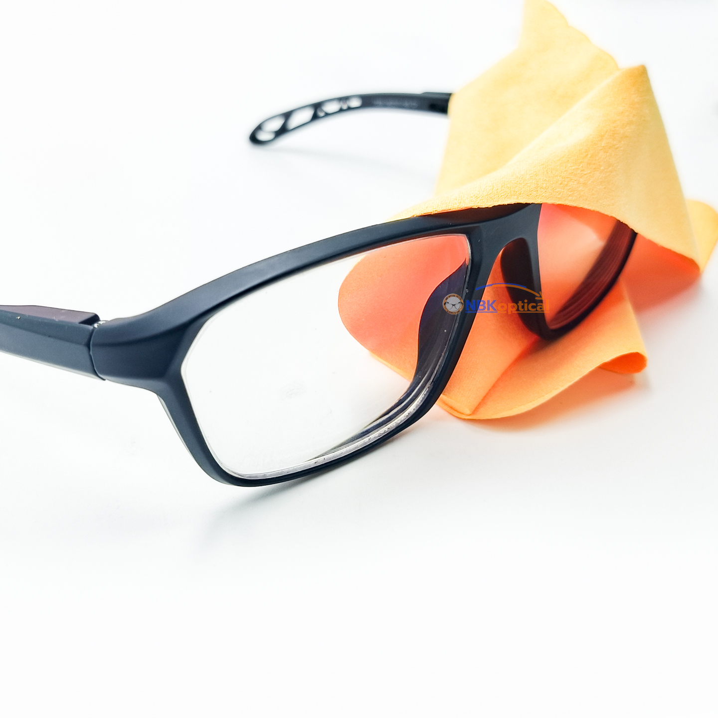 (กล่องใส่)ผ้าเช็ดเลนส์แว่นตา(นาโน) คณะสี กล่อง 100ผืน