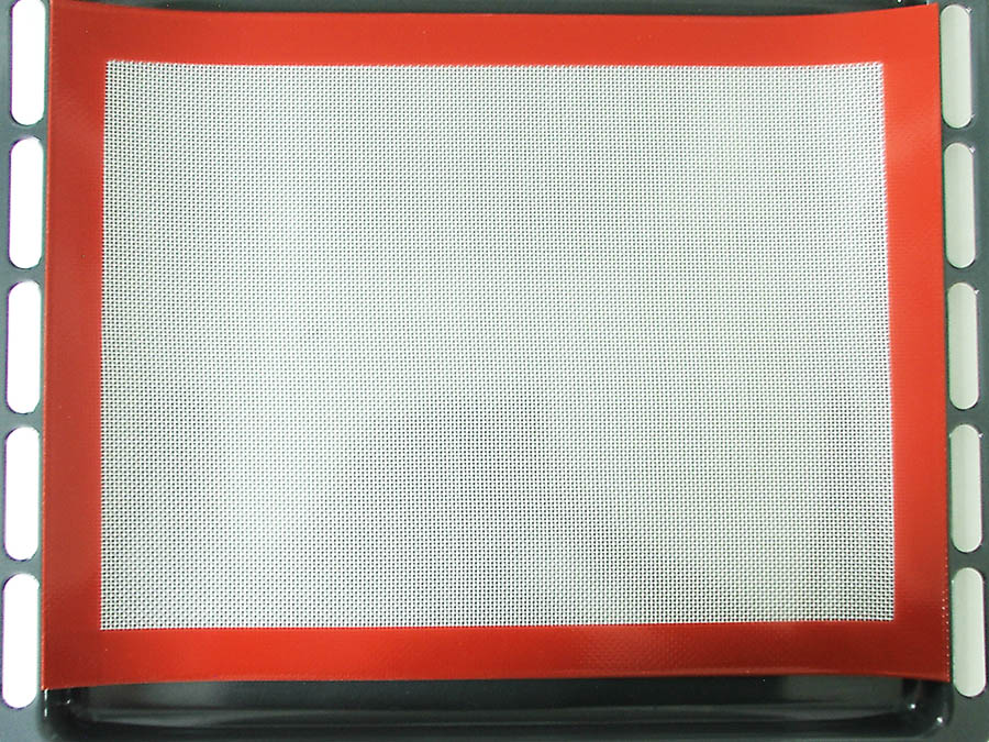 เสื่อรองอบ (Silpat Baking Mat)