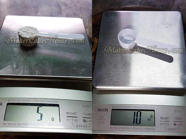 ช้อนตวงอาหารเสริม นมผง หรือส่วนผสม 10 cc. แบบก้นเรียบ สีขาว ( ราคา 10 ชิ้น )