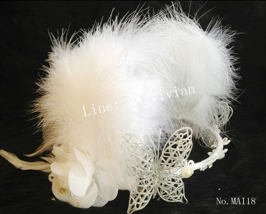 MAI18 มงกุฎขนฟู ผี้เสื้อเงิน (งาน handmade)**สินค้ามีจำกัด**