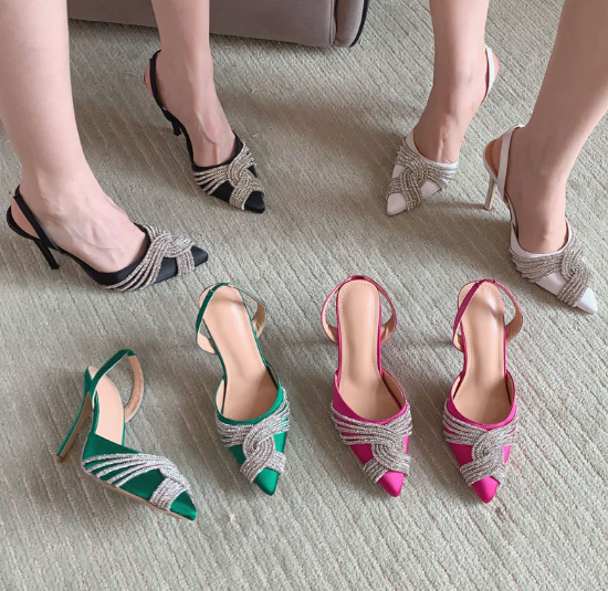 รองเท้าส้นสูงปลายแหลมสีขาว/ดำ/เขียว/ชมพู ไซส์ 35-42