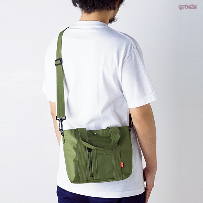 Pre-Order Beams x Smart กระเป๋าสะพาย สายปรับและถอดได้ มีกระดุมกลาง มีช่องใส่ของด้านหน้า