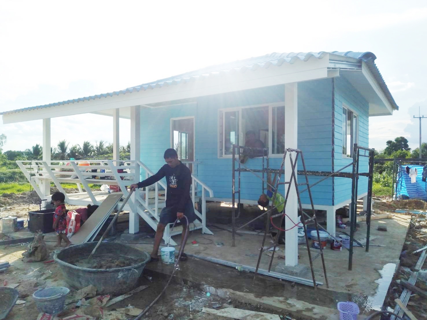 บ้านน็อกดาวน์โครงสร้างเหล็ก ขนาด 4*6 เมตร พร้อมระเบียง ขนาด 2*3 เมตร