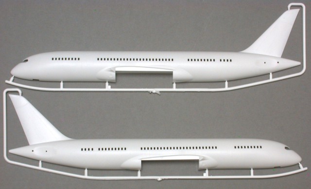 1/144 Boeing 787-8 Dreamliner