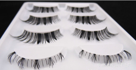 HW-46 ขนตาบน,ล่าง เอ็นใส (ราคาส่งนี้ ขั้นต่ำ 15 กล่องขึ้นไปเท่านั้น) คละเเบบได้