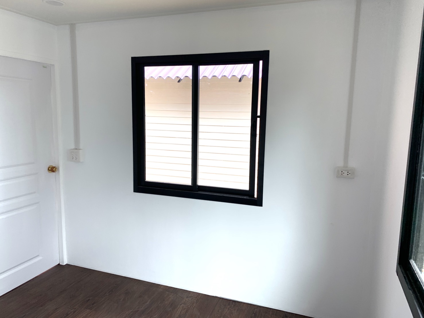 บ้านโมเดินร์ลอฟท์ ขนาด 3*4 เมตร 1ห้องนอน 1ห้องน้ำ ราคา175,000 บาท