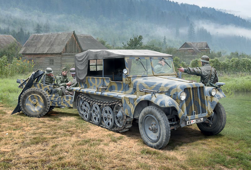 1/35 Sd. Kfz. 10 Demag D7 with 7,5 cm leIG 18 and crew