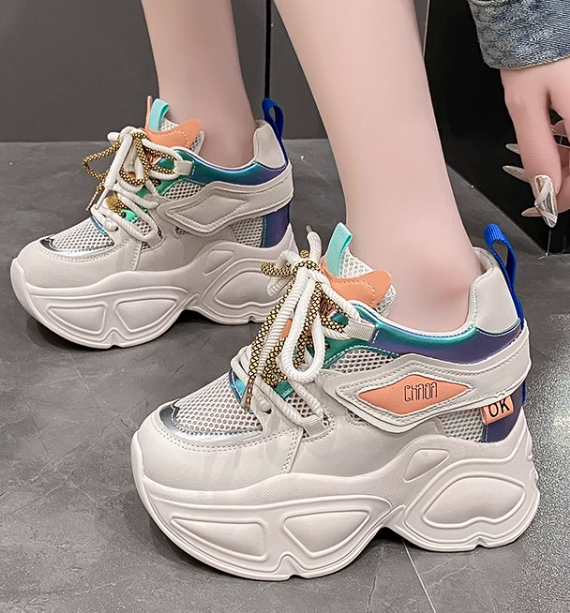 รองเท้าผ้าใบเสริมส้น 4 นิ้ว ไซส์ 34-39 สีขาว/ชม/น้ำเงิน