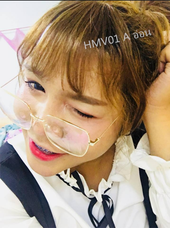 HMV01 คลิปหน้าม้าผมเเท้ 100 % หน้าม้าซีทรู หน้าม้าบาง เส้นผมสวย คุณภาพดี ทรงผมน่ารัก ( คอนเฟิมคุณภาพสินค้าคะ)