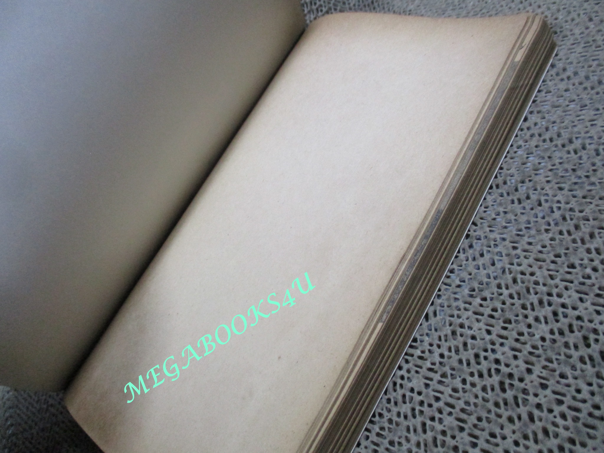 จานผีและมนุษย์ต่างดาว ของ ไอคิว45