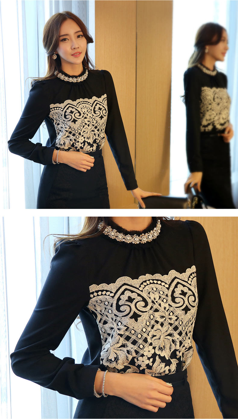 **หมดค่ะ**เสื้อใส่ทำงานผ้าชีฟองสีดำแขนยาว ดีเทลตกแต่งช่วงคอด้วยระบายแถบผ้าลูกไม้สีดำ ติดเพชรล้อมรอบด้วยมุกเลื่อมสีทอง สวยคุณภาพดีเหมือนแบบค่ะ