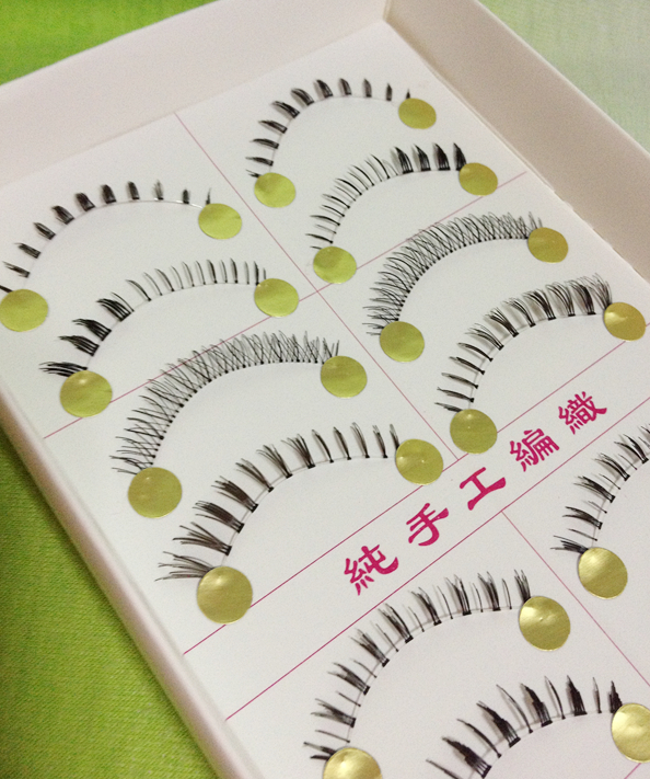 MIX-10# ขนตามิก (ขายปลีก) มี 10 คู่ 10 รุ่น (มีเปลี่ยนเเบบบางคู่บ้าง)