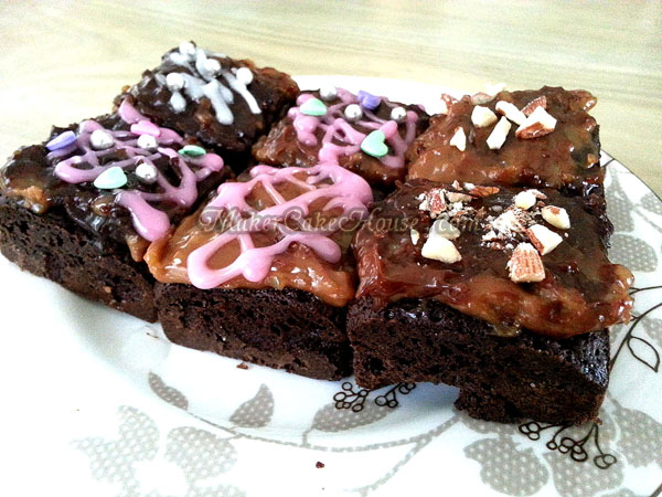 บราวนี่หน้าฟัดจ์มอคค่า (Brownie with Mocha Fudge)