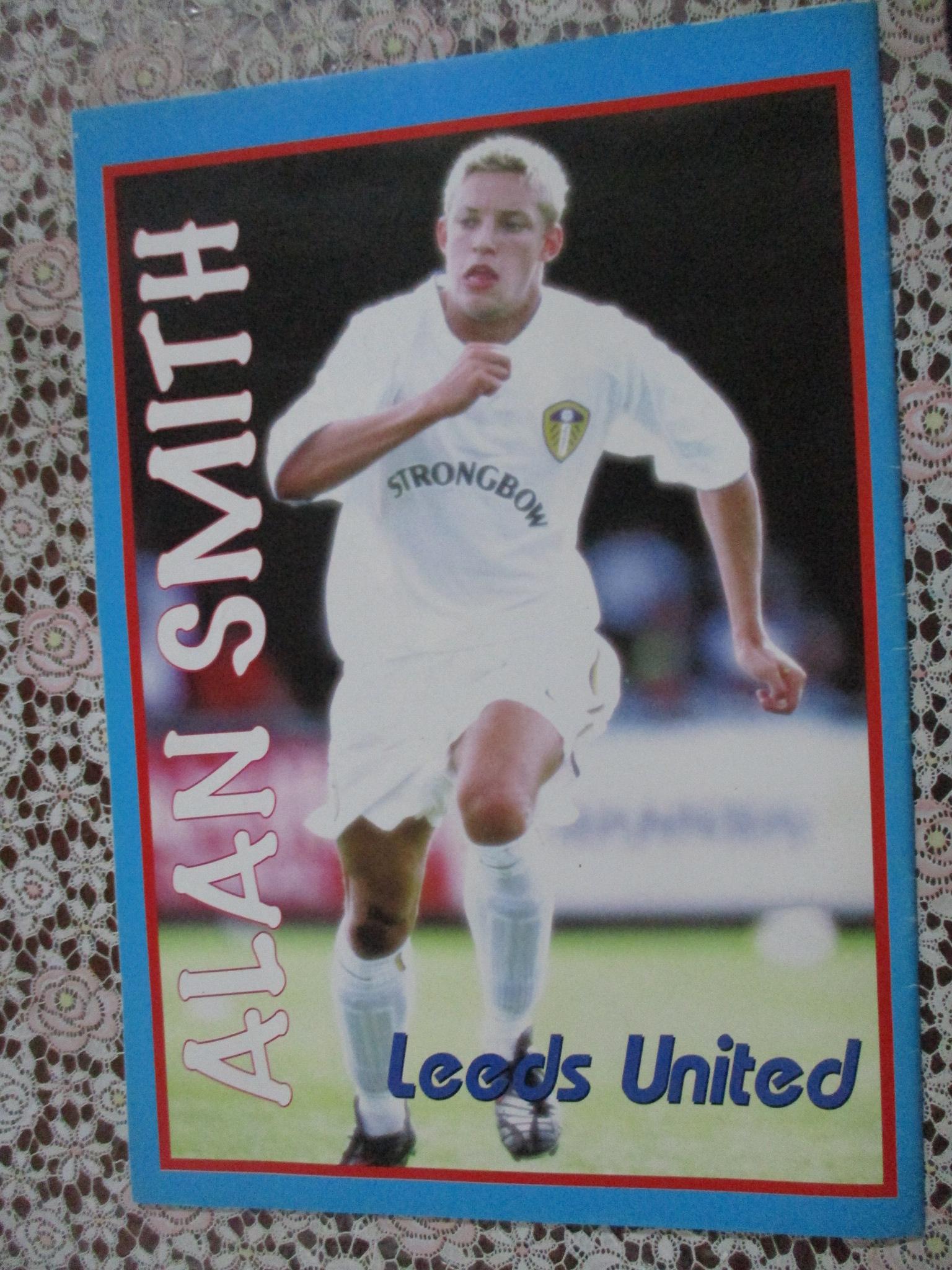 เวิลด์ซอคเกอร์ ฉบับที่16 ปี2543 ตำหนิ แผ่นรองปกหน้าไม่มี