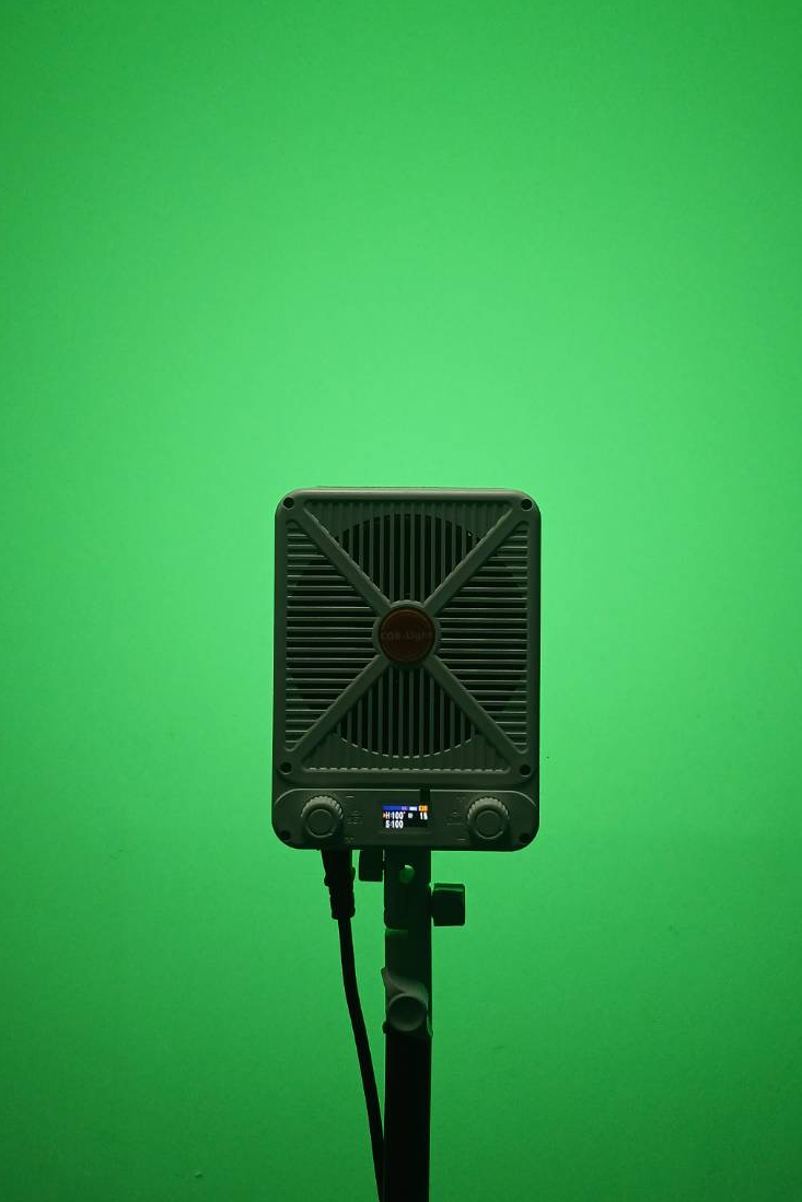 ExpertiQ 230W RGB Color LED Set 1X