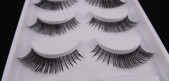 HW-3# ขนตาปลอม(ราคาส่งนี้ ขั้นต่ำ 15 กล่องขึ้นไปเท่านั้น) คละเเบบได้