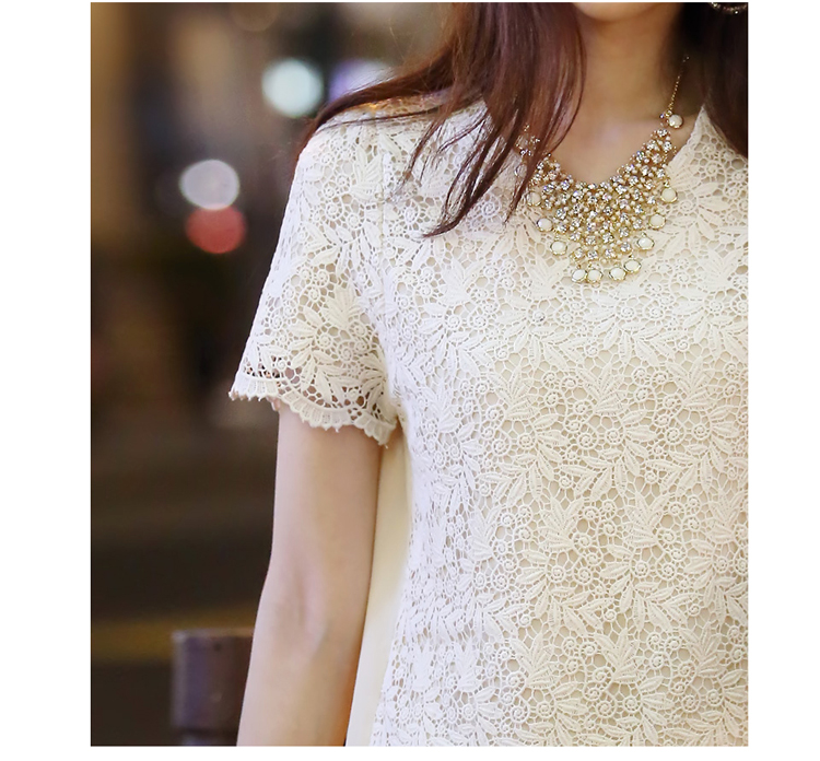 ***หมดค่ะ***เสื้อผ้าลูกไม้สีครีม คอกลมแขนสั้นมีซับในสวยเหมือนแบบ100%ค่ะ