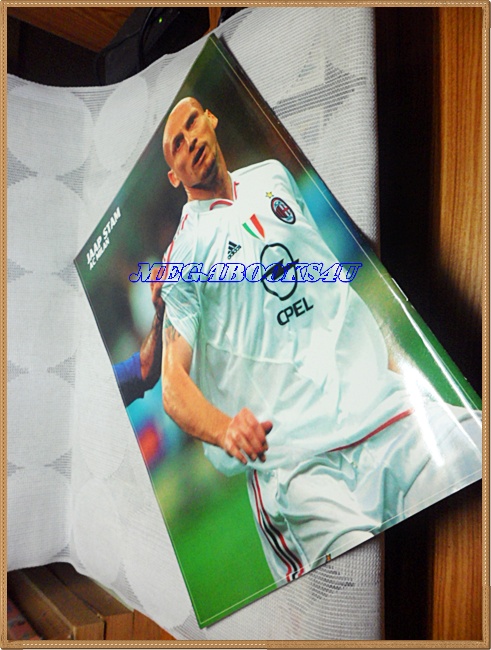 นิตยสารฟุตบอลฮีโร่ ปี2547 ฉบับที่34 มีโปสเตอร์หน้ากลาง