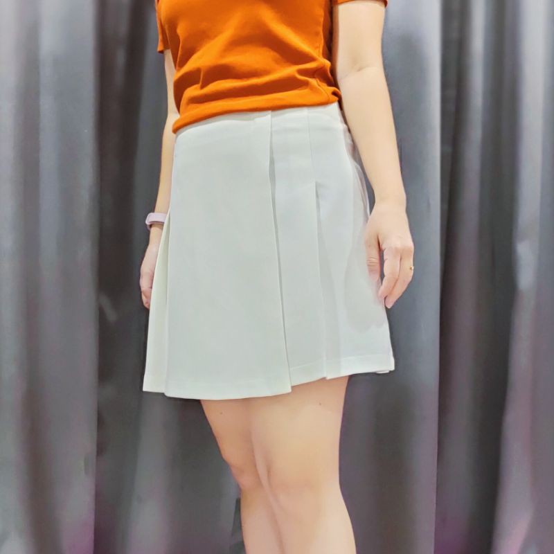 แพทเทิร์นกระโปรงป้ายหน้า ทรงเอ มีจีบ 2 ข้างด้านหน้า ซิปหลัง