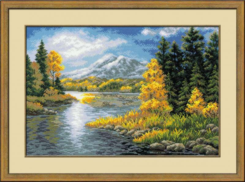 Riolis Lake in the Mountains