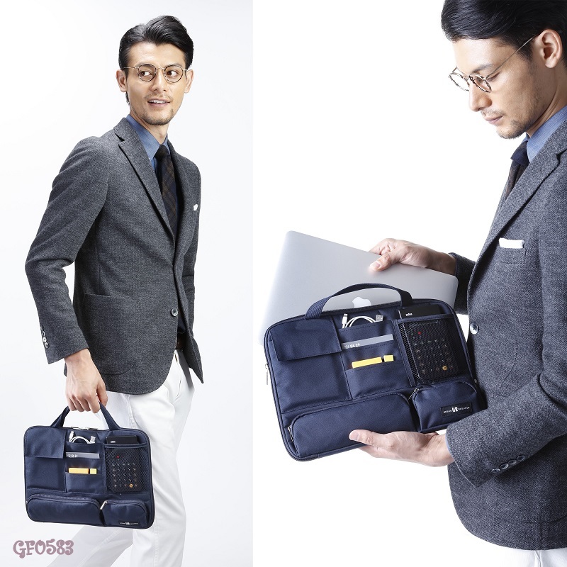 ❌เลิกจำหน่าย❌ (มีกล่อง) URBAN UR RESEARCH x Mono Max กระเป๋าเอนกประสงค์ เก็บ IPAD และอุปกรณ์ต่างๆ