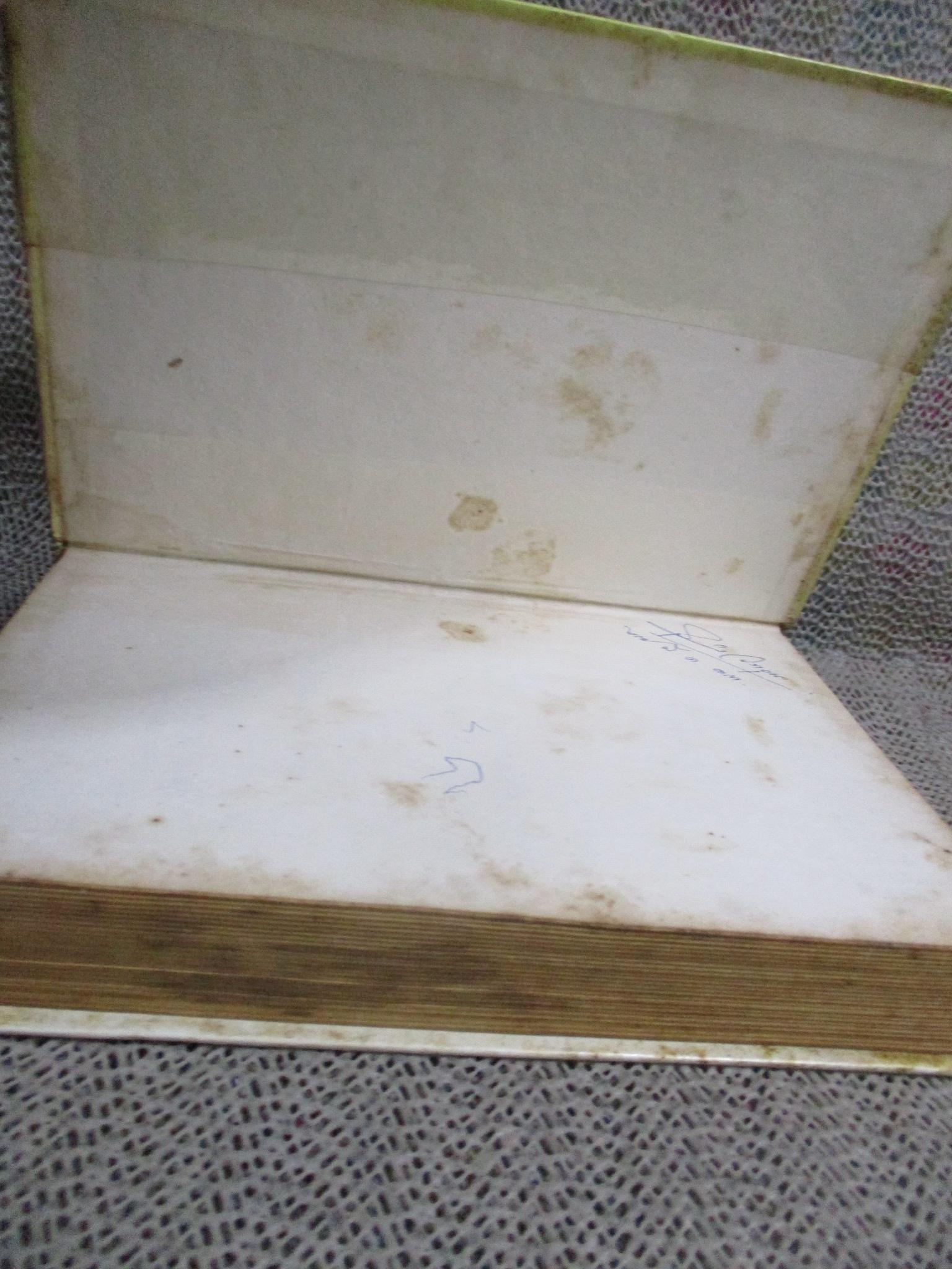 ประเพณี-พิธีสำคัญของไทย / คณะราชครู / 390 หน้า ปี2512/