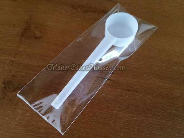 ช้อนตวงอาหารเสริม นมผง หรือส่วนผสม 8 cc. ( ราคา 10 ชิ้น )