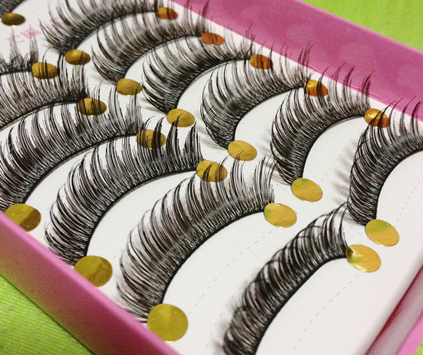 HS-27 ขนตา(ราคาส่ง) ขั้นต่ำ 15 เเพ็ค คละเเบบได้ **ลีอตใหม่สั้นกว่าล๊อตเก่า