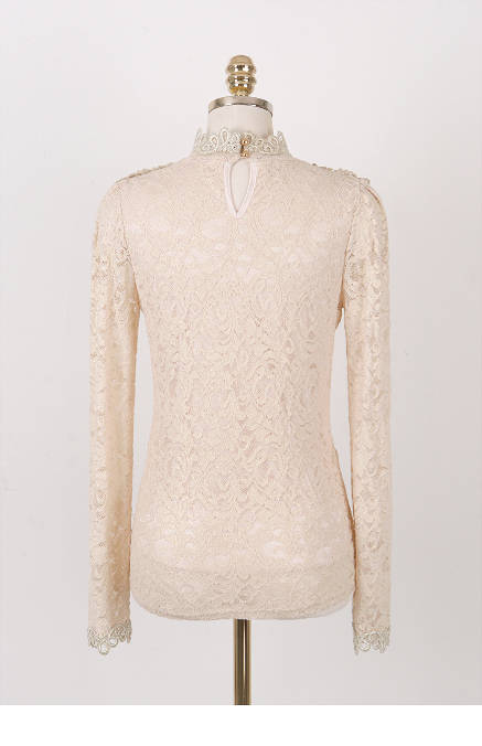 ***หมดค่ะ***เสื้อผ้าลูกไม้สีครีม คอตั้งแต่งลูกไม้สีครีมปักมุก แขนยาว มีซับในสวยเหมือนแบบค่ะ