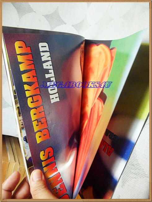 OC2402;นิตยสารฟุตบอลฮีโร่ ปี2543 ฉบับที่09มีโปสเตอร์หน้ากลาง