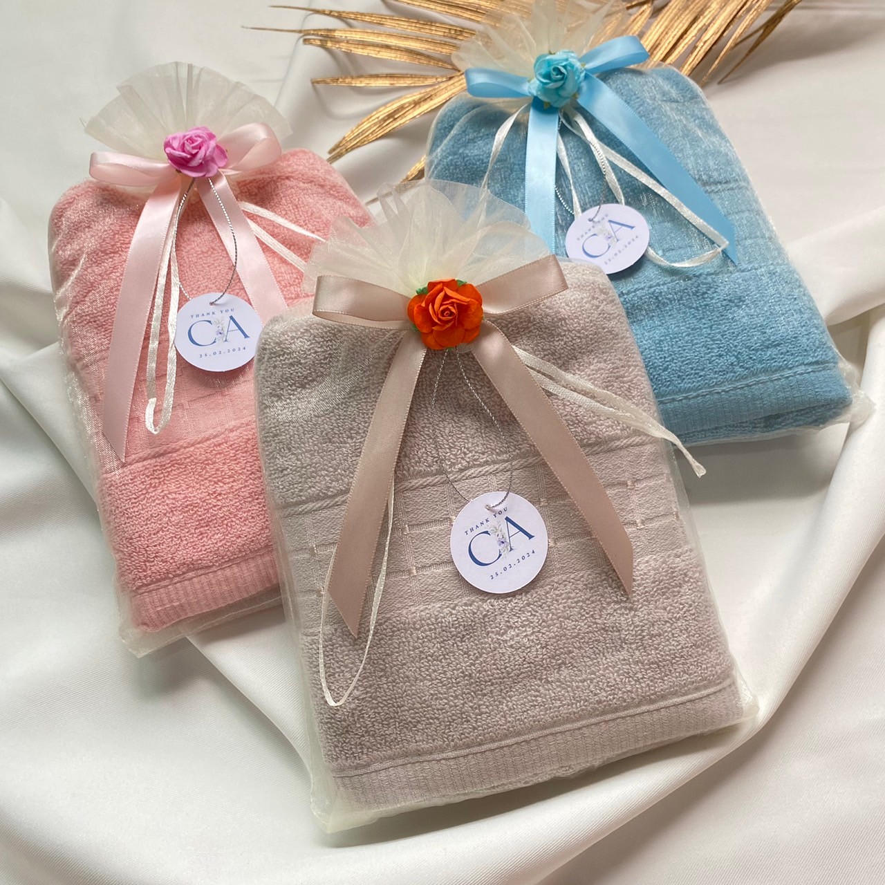 ผ้าขนหนูเนื้อ cotton ลายจุด ขนาดเช็ดผม 13x28 นิ้ว