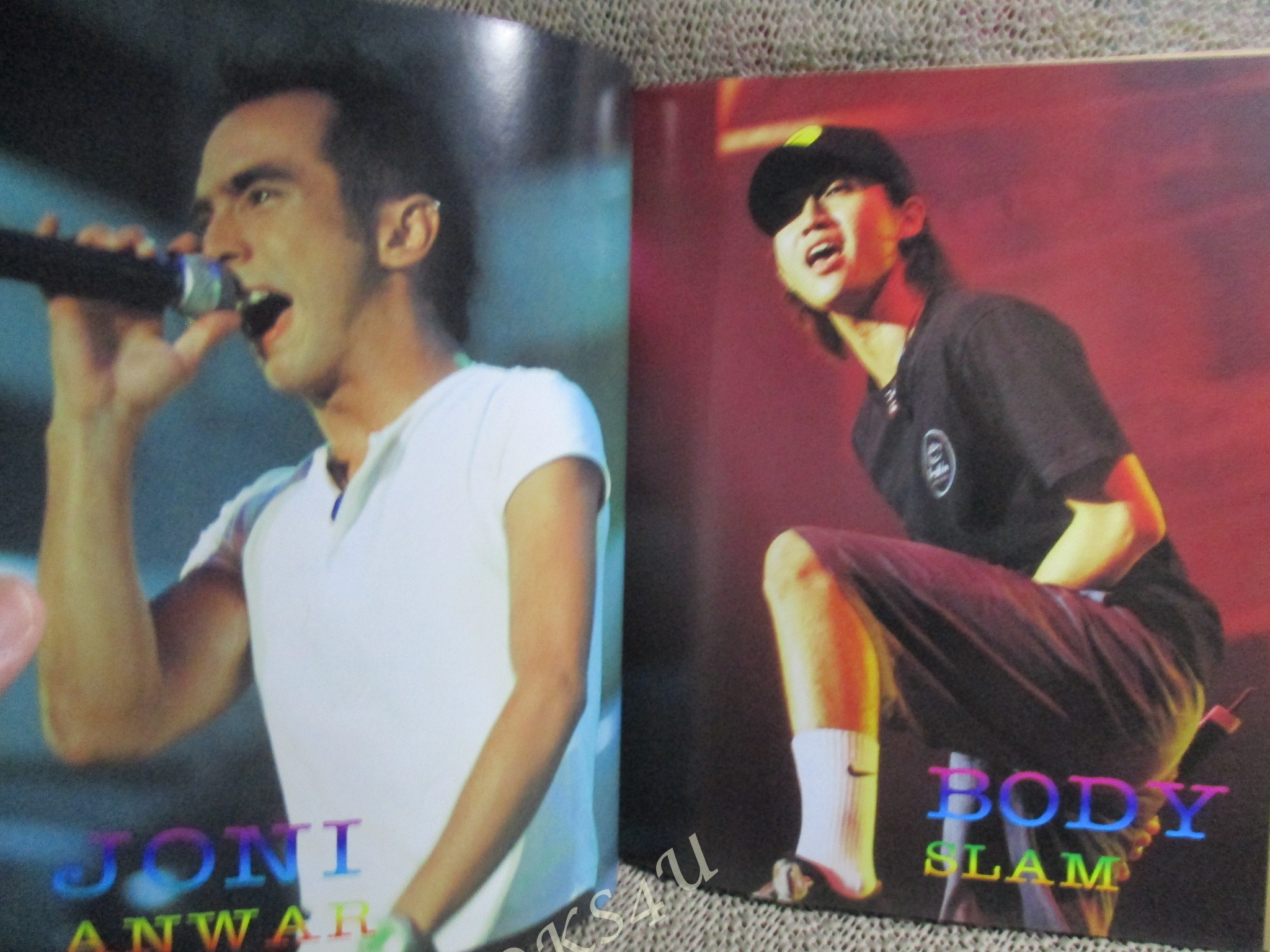 หนังสือเพลงพร้อมคอร์ดกีตาร์ MUSIC & SONG 06 / พาราด็อก / สิบล้อ / ปาล์มมี่ / บอดี้สแลม