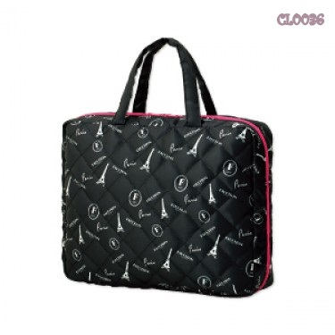 Pre-Order FAUCHON PARIS x GLOW กระเป๋าผ้าไหมควิทช์ ลายหอไอเฟล ใช้ใส่เสื้อเดินทางได้ 1-2 ชุด