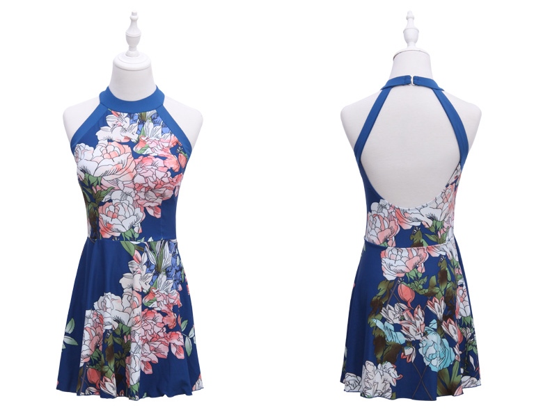 ***พรีออเดอร์***บิกินี่ชุดว่ายน้ำวันพีซ one-piece สีน้ำเงินลายดอกไม้ ด้านข้างแขนแต่งขอบสีดำผูกโบว์เล็กๆ น่ารักที่คอ เล่นดีเทล sexy เล็กๆ โชว์แผ่นหลัง สดใสน่ารักรับลมทะเล สวยเหมือนแบบค่ะ